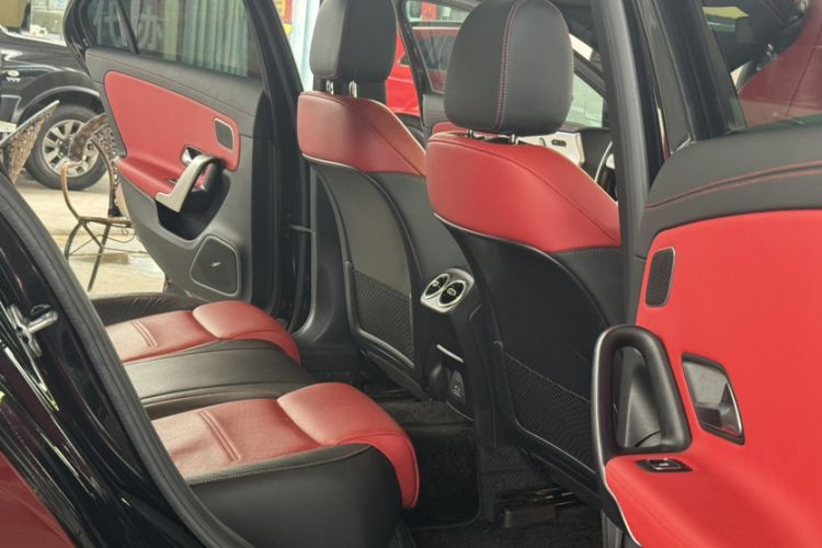 Used Mercedes-Benz A AMG 2020 AMG A 35 L 4MATIC Interior 3