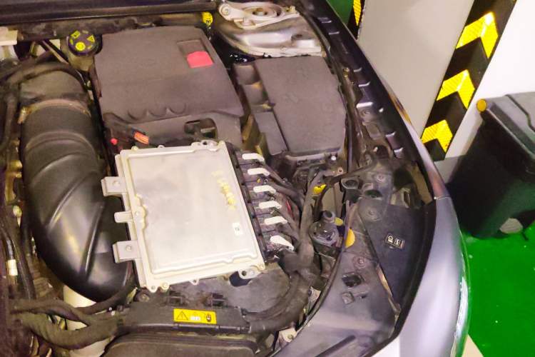 Used Mercedes-Benz A AMG 2020 AMG A 45 4MATIC+ Engine Bay Left