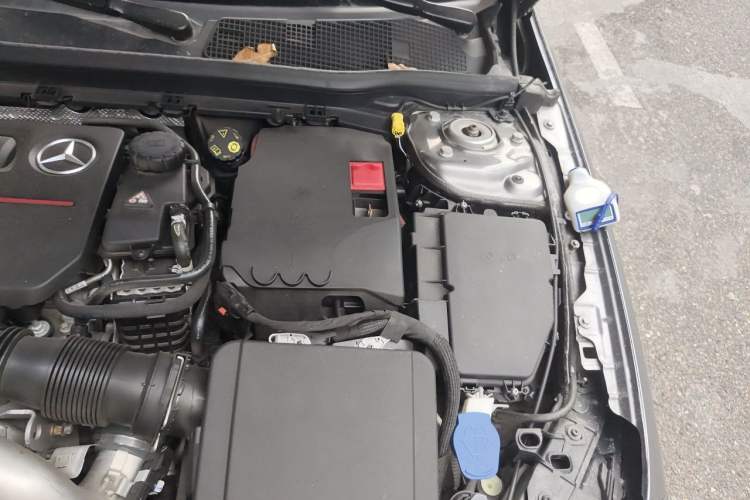 Used Mercedes-Benz A AMG 2020 AMG A 35 L 4MATIC Engine Bay Left
