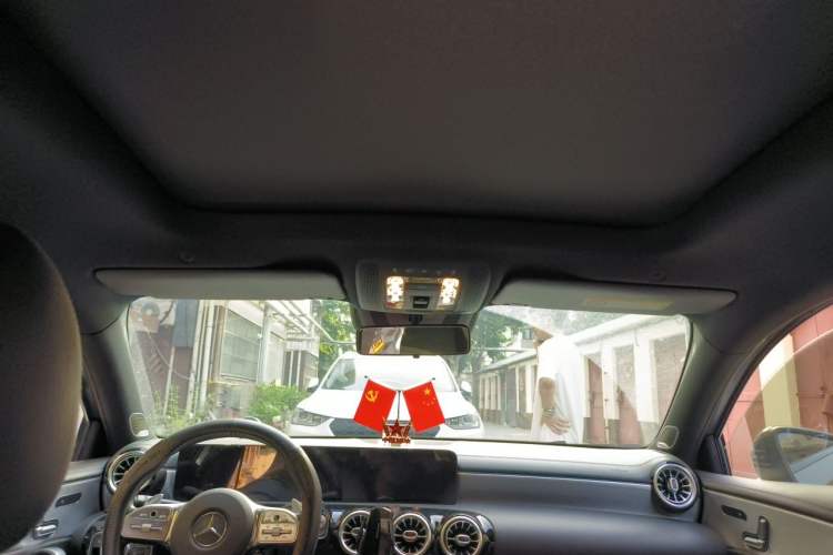 Used Mercedes-Benz A AMG 2020 AMG A 35 L 4MATIC Headliner
