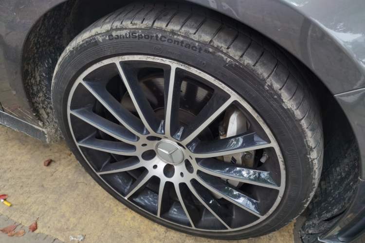 Used Mercedes-Benz A AMG 2020 Facelifted AMG A 35 4MATIC Right Front Wheel Hub