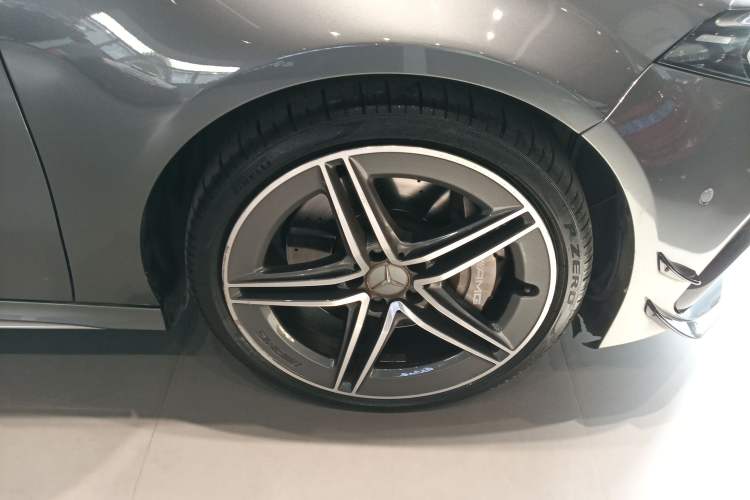 Used Mercedes-Benz A AMG 2020 AMG A 45 4MATIC+ Right Rear Wheel Hub