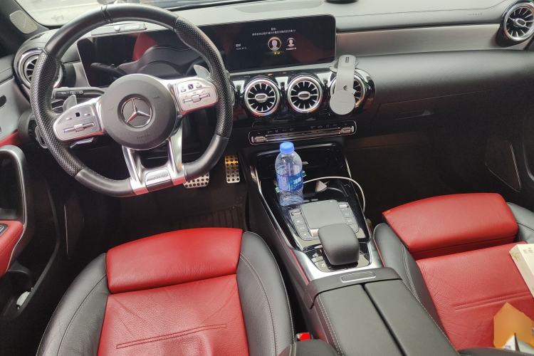 Used Mercedes-Benz A AMG 2020 AMG A 35 4MATIC Center Console