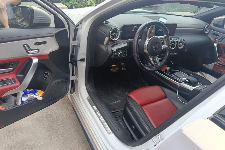 Used Mercedes-Benz A AMG 2020 AMG A 35 L 4MATIC Driver Seat