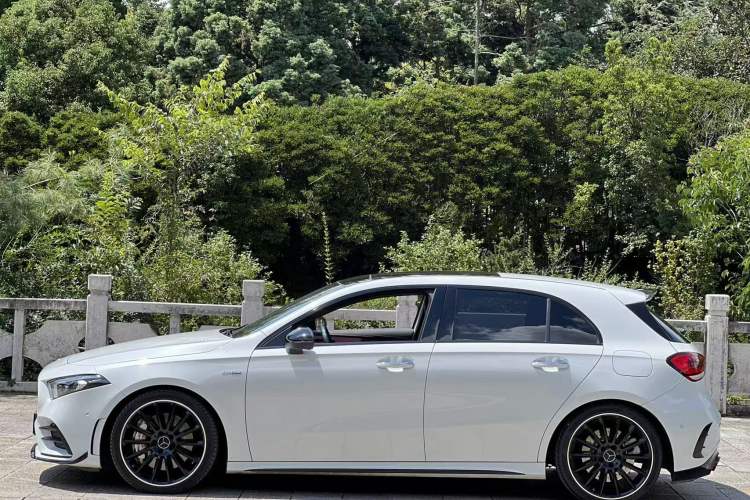 Used Mercedes-Benz A AMG 2020 Facelifted AMG A 35 4MATIC Exterior 2