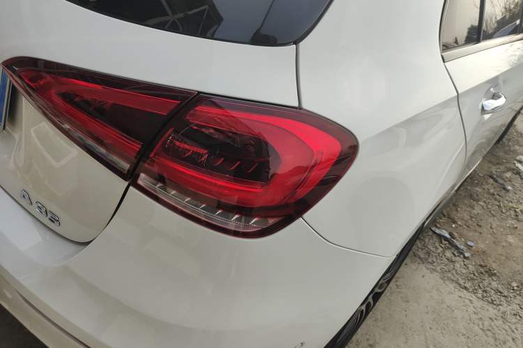 Used Mercedes-Benz A AMG 2020 AMG A 35 4MATIC Exterior 6