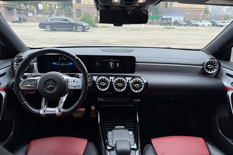 Used Mercedes-Benz A AMG 2020 Facelifted AMG A 35 4MATIC Interior 1
