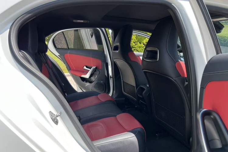 Used Mercedes-Benz A AMG 2020 Facelifted AMG A 35 4MATIC Interior 2