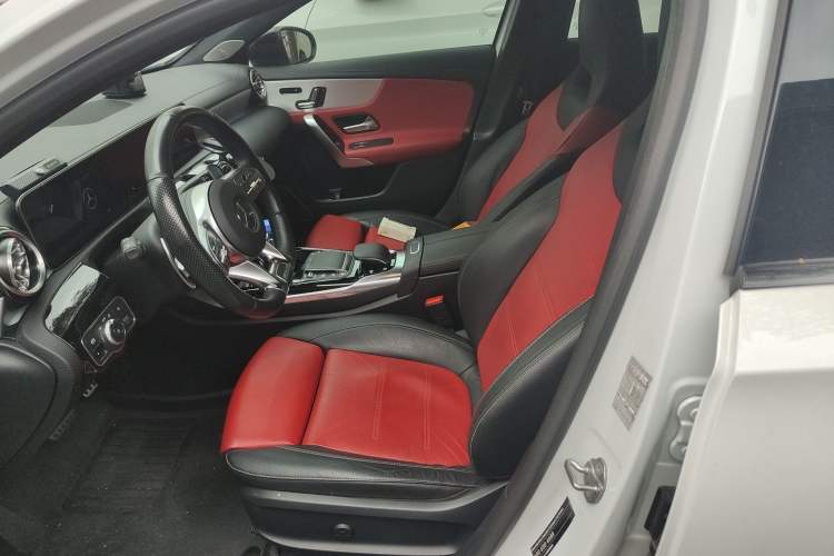 Used Mercedes-Benz A AMG 2020 AMG A 35 4MATIC Left Front Seat