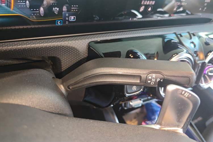 Used Mercedes-Benz A AMG 2020 AMG A 35 4MATIC Gear Lever