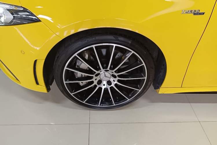 Used Mercedes-Benz A AMG 2020 Facelifted AMG A 35 4MATIC Left Front Wheel Hub