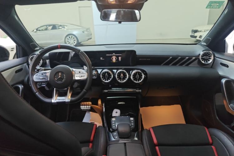 Used Mercedes-Benz A AMG 2021 AMG A 35 L 4MATIC Midnight Special Edition Center Console