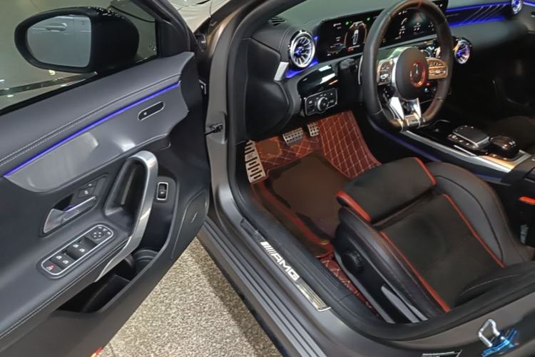 Used Mercedes-Benz A AMG 2021 AMG A 35 L 4MATIC Midnight Special Edition Driver Seat