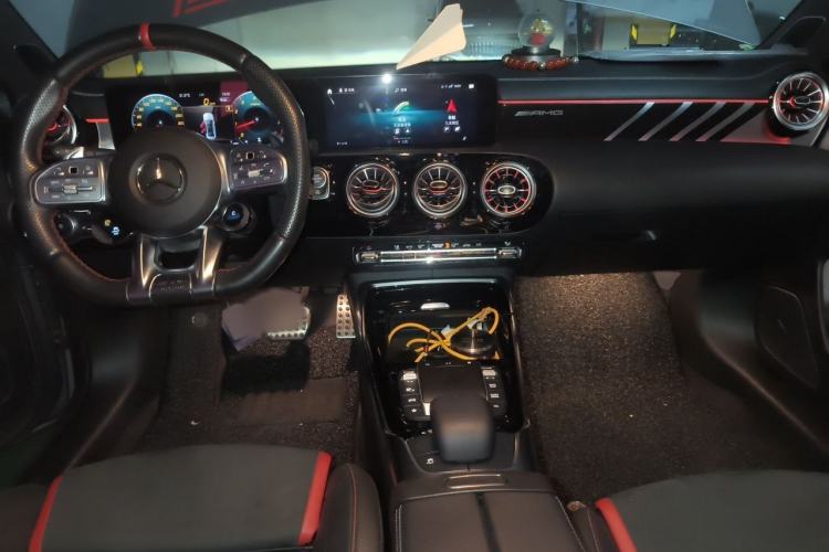 Used Mercedes-Benz A AMG 2021 AMG A 35 L 4MATIC Midnight Special Edition Interior 2