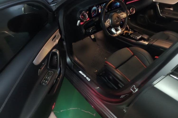Used Mercedes-Benz A AMG 2021 AMG A 35 L 4MATIC Midnight Special Edition Interior 3