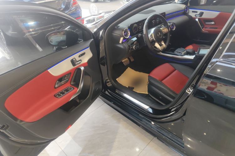Used Mercedes-Benz A AMG 2022 AMG A 35 4MATIC Driver Seat