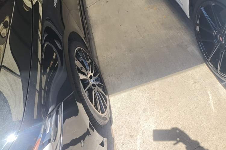 Used Mercedes-Benz A AMG 2022 AMG A 35 4MATIC Left Front Wheel Hub