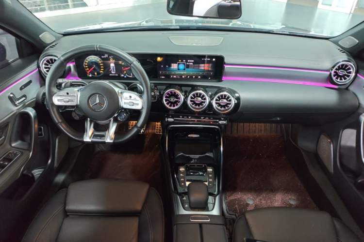 Used Mercedes-Benz A AMG 2022 AMG A 35 L 4MATIC Center Console