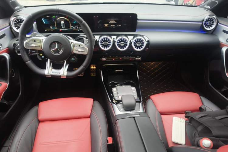 Used Mercedes-Benz A AMG 2022 AMG A 35 L 4MATIC Center Console