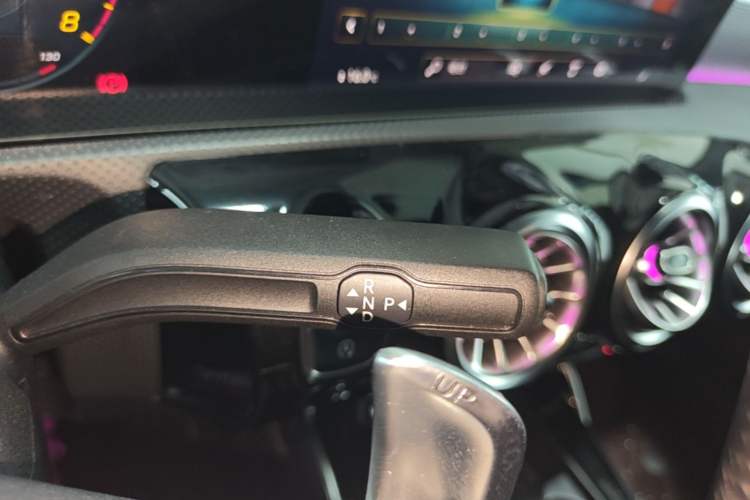 Used Mercedes-Benz A AMG 2022 AMG A 35 L 4MATIC Gear Lever