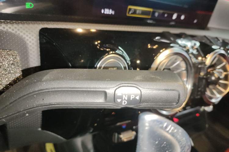 Used Mercedes-Benz A AMG 2022 AMG A 35 4MATIC Gear Lever