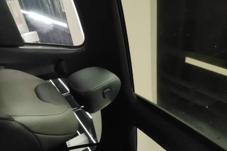 Used Mercedes-Benz A AMG 2022 AMG A 35 L 4MATIC Headliner