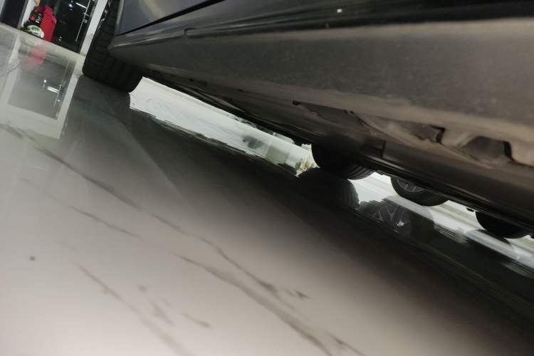 Used Mercedes-Benz A AMG 2022 AMG A 35 4MATIC Left Side Sill
