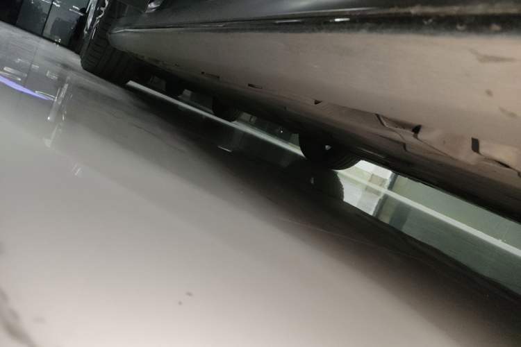 Used Mercedes-Benz A AMG 2022 AMG A 35 4MATIC Right Side Sill