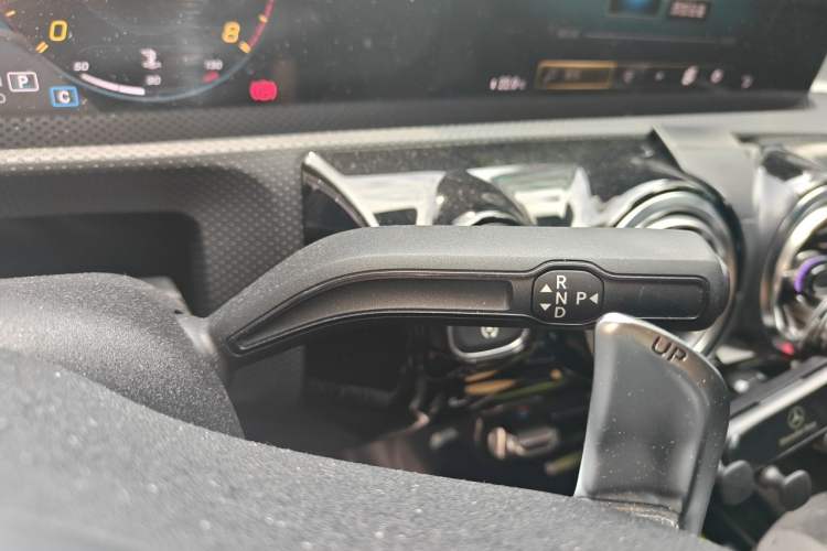 Used Mercedes-Benz A AMG 2022 AMG A 35 4MATIC Gear Lever