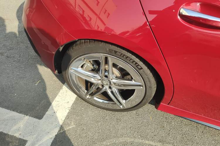 Used Mercedes-Benz A AMG 2022 AMG A 45 4MATIC+ Right Rear Wheel Hub