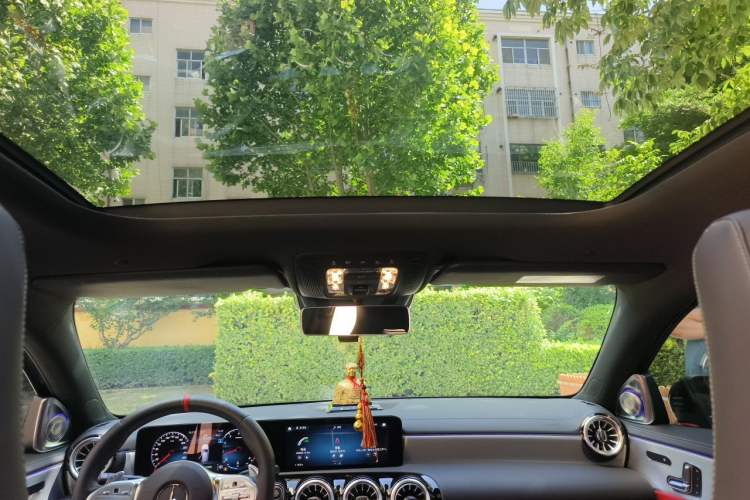 Used Mercedes-Benz A AMG 2022 AMG A 35 4MATIC Headliner