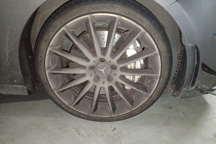Used Mercedes-Benz A AMG 2022 AMG A 35 4MATIC Right Front Wheel Hub