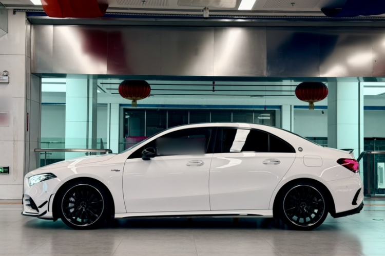 Used Mercedes-Benz A AMG 2022 AMG A 35 L 4MATIC Exterior 3