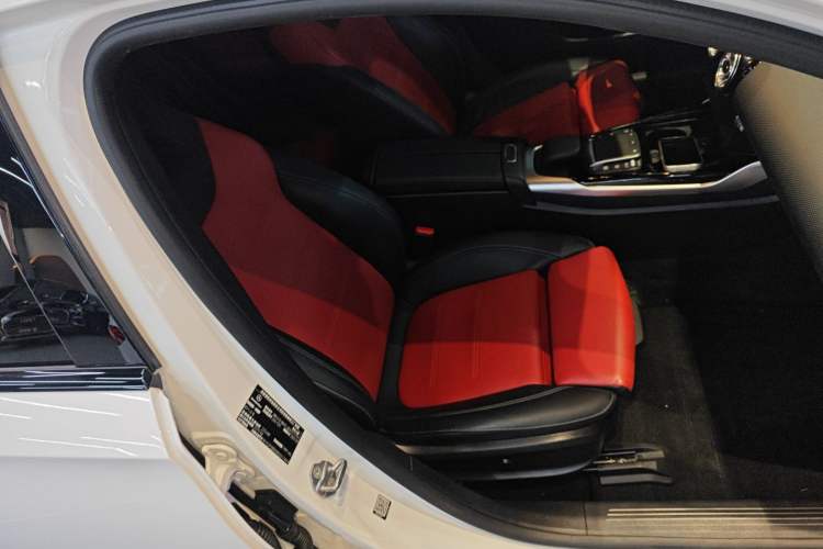 Used Mercedes-Benz A AMG 2022 AMG A 35 4MATIC Right Front Seat