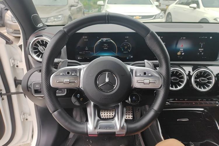 Used Mercedes-Benz A AMG 2022 AMG A 35 L 4MATIC Steering Wheel