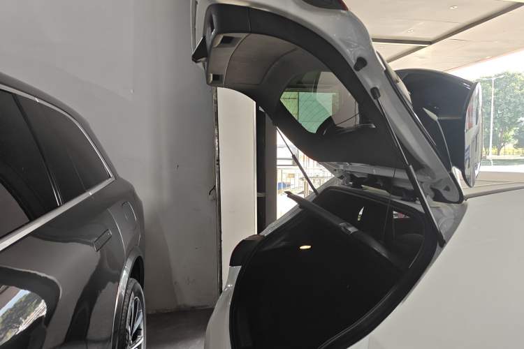 Used Mercedes-Benz A AMG 2022 AMG A 35 4MATIC Trunk