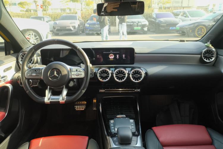 Used Mercedes-Benz A AMG 2022 AMG A 35 4MATIC Center Console