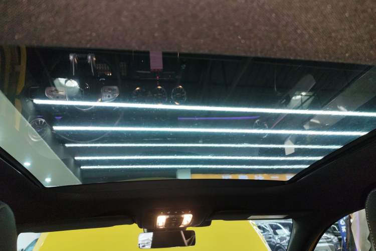 Used Mercedes-Benz A AMG 2022 AMG A 35 4MATIC Headliner