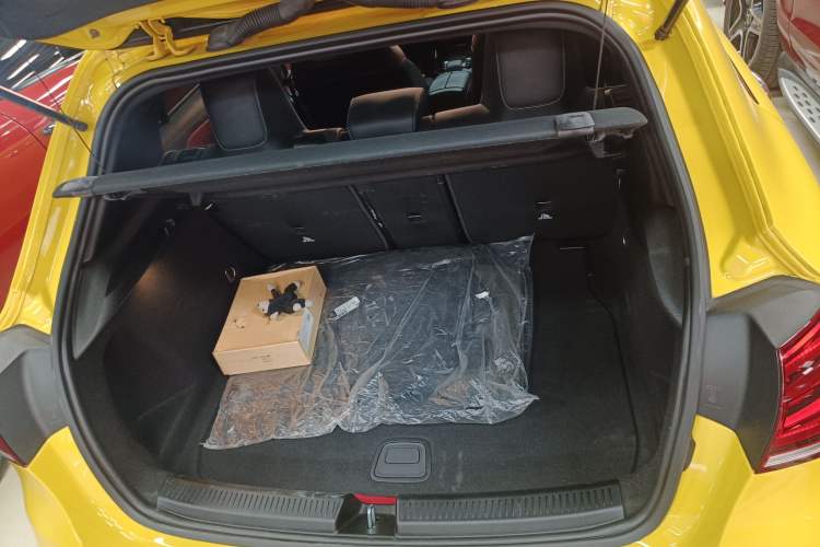 Used Mercedes-Benz A AMG 2022 AMG A 35 4MATIC Trunk