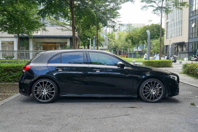 Used Mercedes-Benz A AMG 2023 AMG A 35 4MATIC Exterior 2