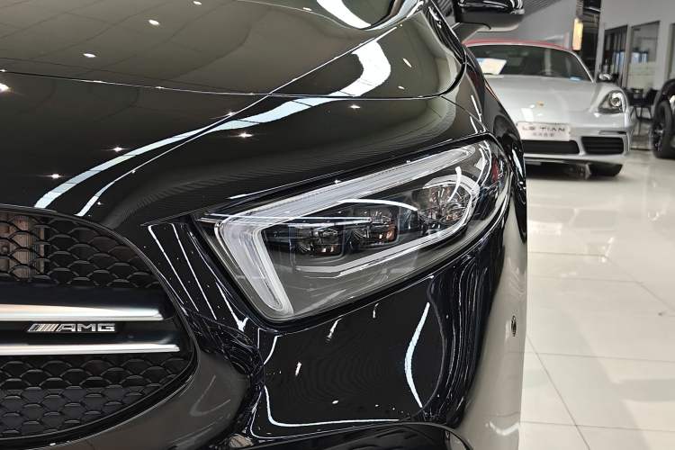 Used Mercedes-Benz A AMG 2023 AMG A 35 4MATIC Exterior 6