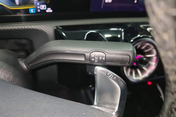 Used Mercedes-Benz A AMG 2023 AMG A 35 L 4MATIC Gear Lever