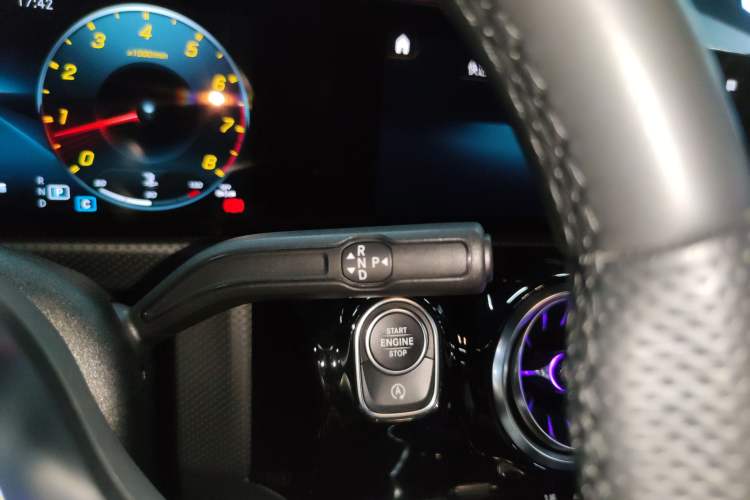 Used Mercedes-Benz A AMG 2023 AMG A 35 4MATIC Gear Lever