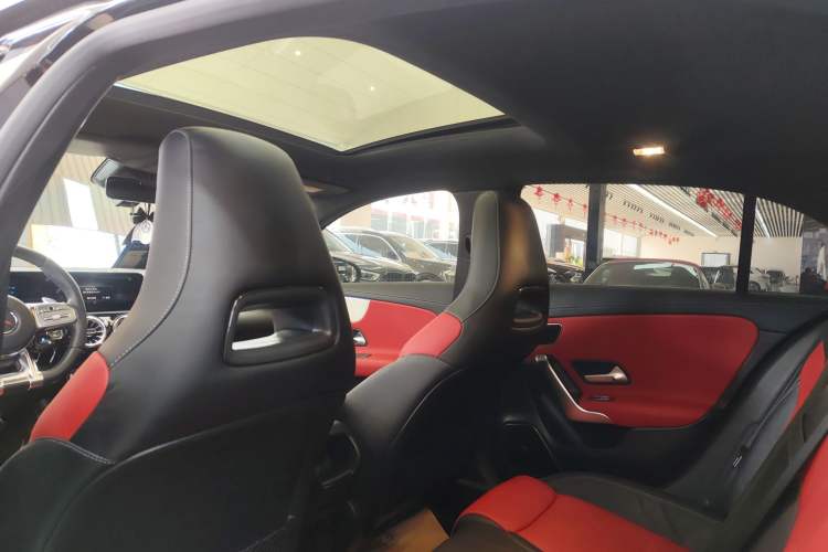 Used Mercedes-Benz A AMG 2023 AMG A 35 4MATIC Headliner