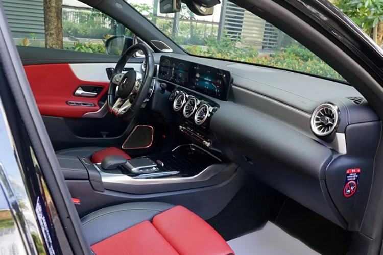 Used Mercedes-Benz A AMG 2023 AMG A 35 4MATIC Interior 13