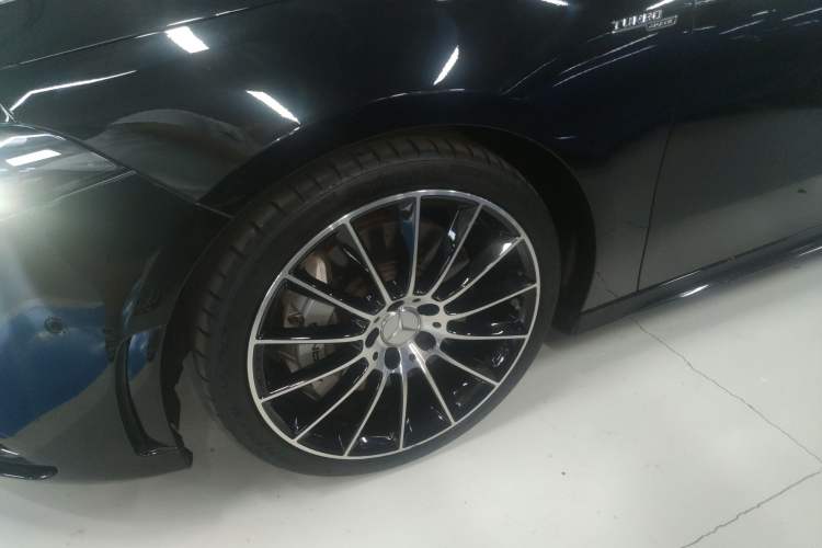 Used Mercedes-Benz A AMG 2023 AMG A 35 4MATIC Left Front Wheel Hub