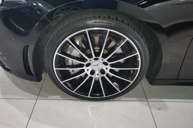 Used Mercedes-Benz A AMG 2023 AMG A 35 4MATIC Left Front Wheel Hub