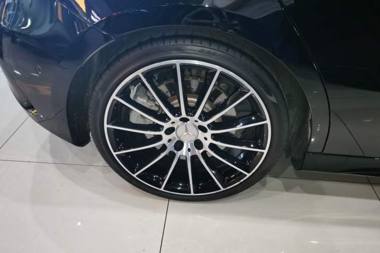 Used Mercedes-Benz A AMG 2023 AMG A 35 4MATIC Right Rear Wheel Hub
