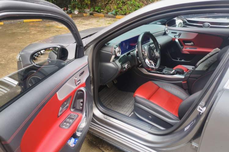 Used Mercedes-Benz A AMG 2023 AMG A 35 L 4MATIC Driver Seat