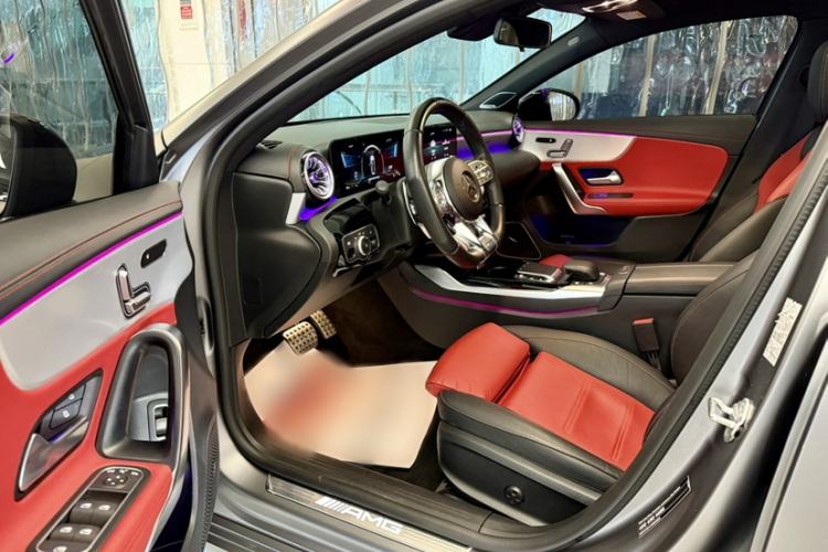 Used Mercedes-Benz A AMG 2023 AMG A 35 L 4MATIC Interior 3